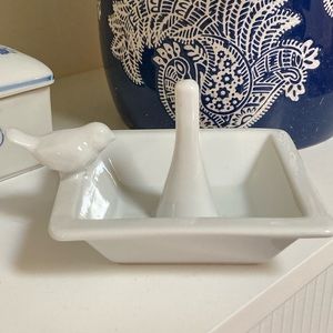 Jewelry Display Catch All Dish White Dove